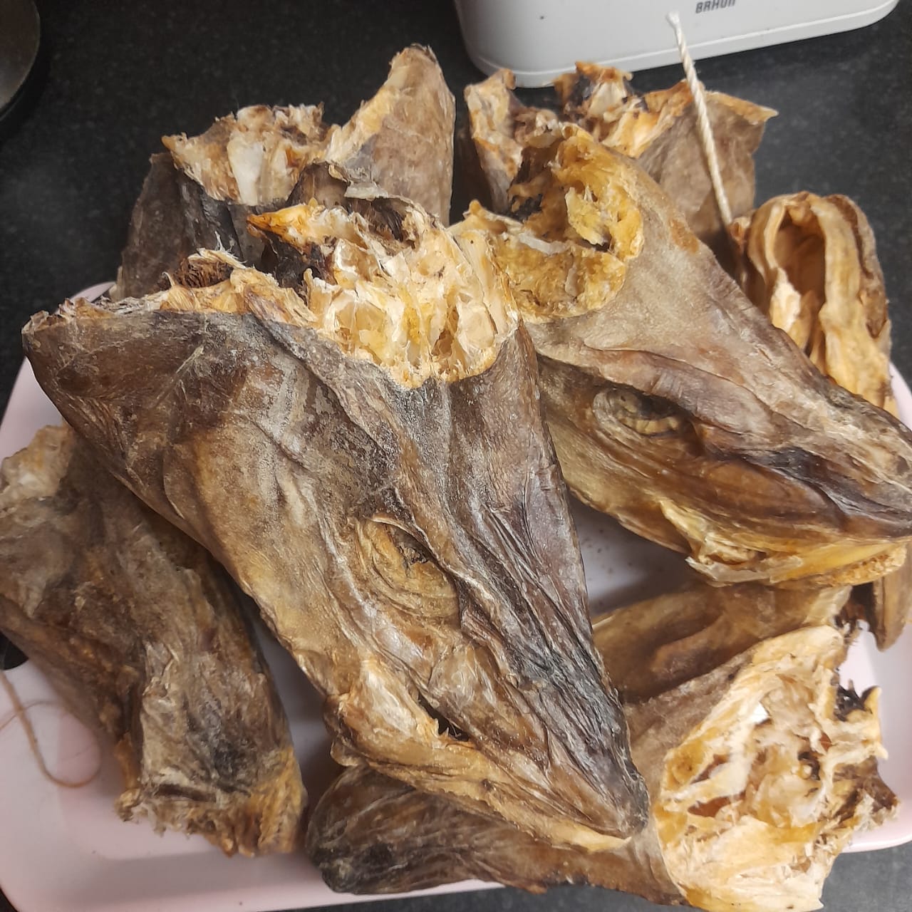 Dried Stockfish head (1 head)
